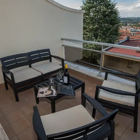Langhe View Apartament Alba (Piedmont)