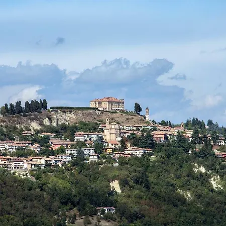 Langhe View * Alba (Piedmont)
